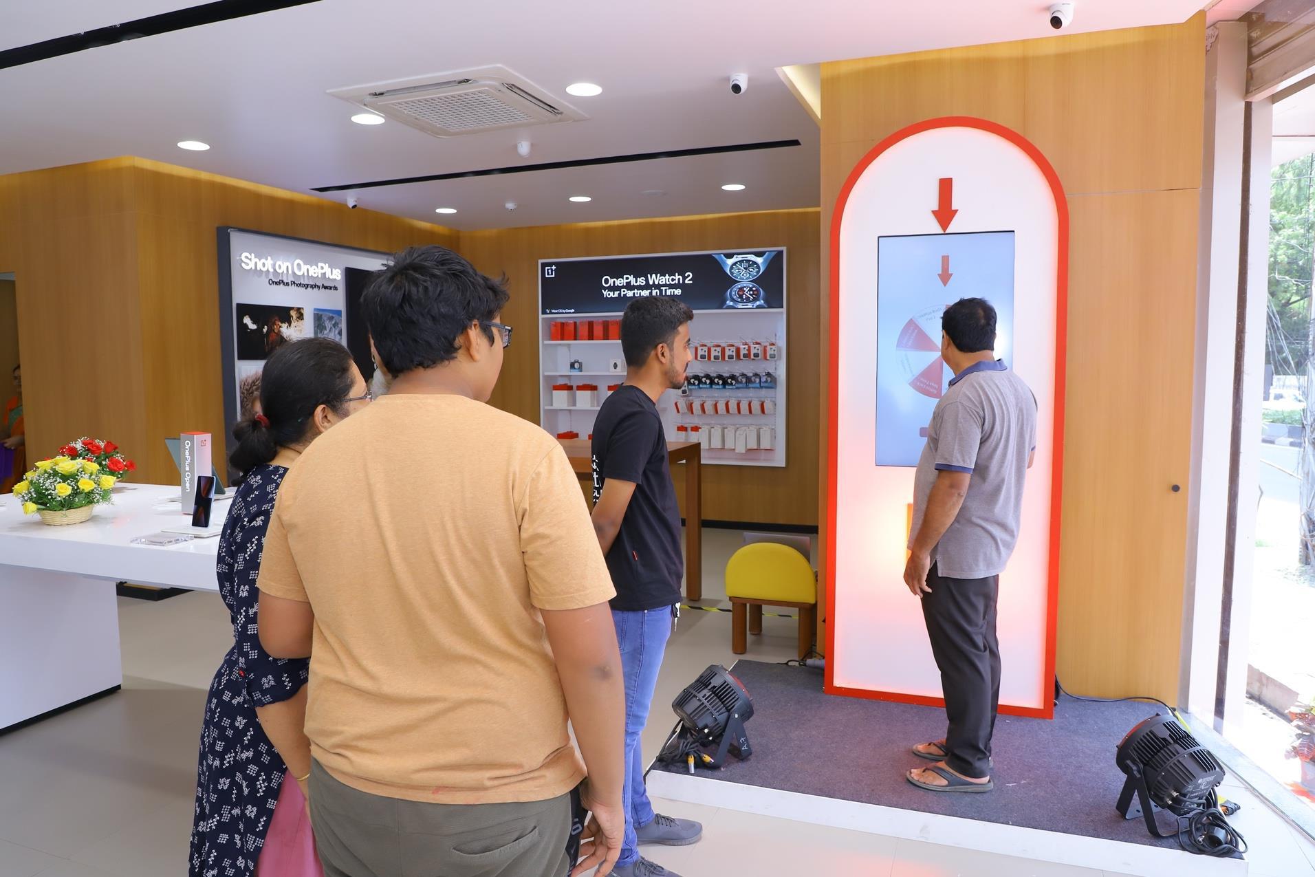 OnePlus 12 Store Launch